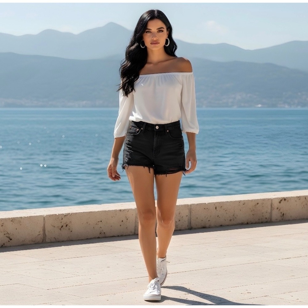 AGOLDE Parker Exposed Pockets Denim Shorts‎ Black Distressed A9103-1157 Size 32